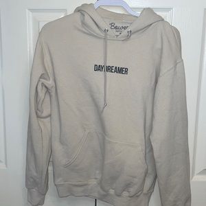 Comfy sweatshirt worn only a few times!!!